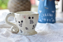 Load image into Gallery viewer, Handmade coffee mug - black flower mug - Elegant mug
