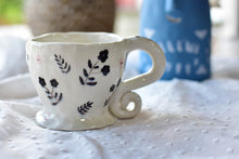 Load image into Gallery viewer, Handmade coffee mug - black flower mug - Elegant mug