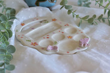 Load image into Gallery viewer, Handmade ceramic palette - floral palette for artists