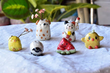 Load image into Gallery viewer, Handmade ceramic cute animal vase - ring holder