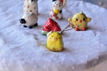 Load image into Gallery viewer, Handmade ceramic cute animal vase - ring holder