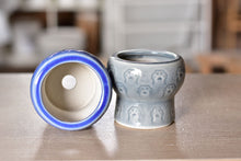 Load image into Gallery viewer, Small cat paw print succulent pot - flower planter (7.5*7cm)