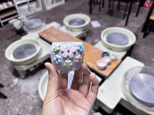 Load image into Gallery viewer, 【Doris's collection】Flower cute pots with diamond (5.3cm * 4.2cm)