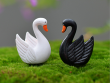 Load image into Gallery viewer, Miniature swan – Fairy Garden - DIY material - Terrarium material