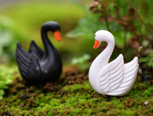 Load image into Gallery viewer, Miniature swan – Fairy Garden - DIY material - Terrarium material