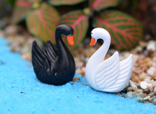Load image into Gallery viewer, Miniature swan – Fairy Garden - DIY material - Terrarium material