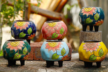 Load image into Gallery viewer, Handpainted sunflower pots - succulent planters - ceramic pots (6.2 cm ×8.5 cm)