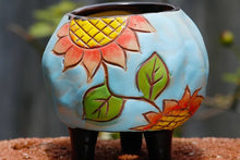 Load image into Gallery viewer, Handpainted sunflower pots - succulent planters - ceramic pots (6.2 cm ×8.5 cm)