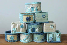 Load image into Gallery viewer, Marine Pots - Flower Planters - Succulent pots - Made of Resin