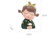 Load image into Gallery viewer, Elegant girl Pots - Flower planters - Resin Planters