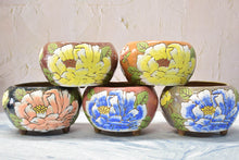 Load image into Gallery viewer, Handpainted large succulent pots - flower planters - ceramic pots (12cm*10cm)