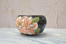 Load image into Gallery viewer, Handpainted large succulent pots - flower planters - ceramic pots (12cm*10cm)
