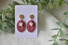 Load image into Gallery viewer, Flower Print Polymer Clay Earrings (wine 1)