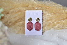 Load image into Gallery viewer, Flower Print Polymer Clay Earrings (wine/brown 3)