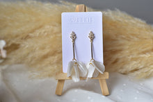 Load image into Gallery viewer, Petal Polymer Clay Earrings (white pearl 1)