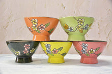 Load image into Gallery viewer, Handpainted flower pots - succulent planters - ceramic pots (14.5cm × 9.5cm)