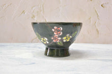 Load image into Gallery viewer, Handpainted flower pots - succulent planters - ceramic pots (14.5cm × 9.5cm)