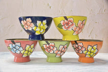 Load image into Gallery viewer, Handpainted flower pots - succulent planters - ceramic pots (14.5cm × 9.5cm)