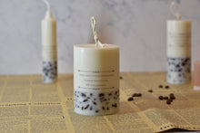 Load image into Gallery viewer, Coffee handmade scented soy candles