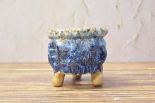 Load image into Gallery viewer, Designed handmade pots - succulent planters - ceramic pots (9.7cm * 9.6cm)