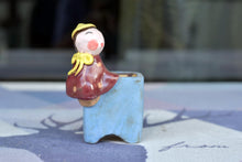 Load image into Gallery viewer, Handmade girl 3D pots - flower planters - ceramic pots