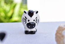 Load image into Gallery viewer, Cute animal succulent pots - flower planter