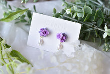 Load image into Gallery viewer, Elegant floral earrings - polymer clay earrings with fresh pearl