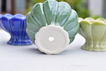 Load image into Gallery viewer, Floral succulent pot - elegant flower planter (13cm*8cm)