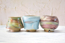 Load image into Gallery viewer, Handmade succulent pots - flower planters - ceramic designed pots