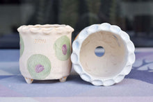Load image into Gallery viewer, ZUOYU colourful beans pots - handmade ceramic planter (9.5cm*9.5cm)