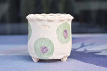 Load image into Gallery viewer, ZUOYU colourful beans pots - handmade ceramic planter (9.5cm*9.5cm)