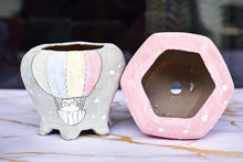 Load image into Gallery viewer, Handpainted cartoon pots - flower planter - succulent pot (14cm * 11.5cm)
