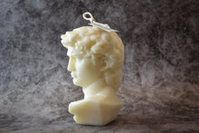 Load image into Gallery viewer, Michelangelo David handmade scented candle