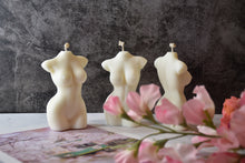 Load image into Gallery viewer, Torso handmade scented soy candle