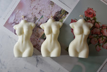 Load image into Gallery viewer, Torso handmade scented soy candle