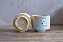 Load image into Gallery viewer, Frosting handpainted animal pots - cute planters (9cm * 7.8)