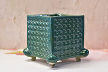 Load image into Gallery viewer, Large square succulent pots - frog feet pot (14.5cm*14.5cm*16cm)