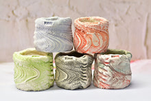 Load image into Gallery viewer, 【Doris's collections】ZUOYU colourful succulent pot