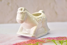 Load image into Gallery viewer, Rocking horse pots - succulent planter - flower pot (17cm*8.5cm*13cm)