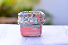 Load image into Gallery viewer, Yipin small succulent pot - flower planter (6.5cm*6.5cm*7cm)