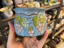Load image into Gallery viewer, Handpainted pots - succulent planter - flower pot (8cm * 7.5cm)