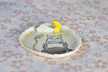 Load image into Gallery viewer, Desert plate - jewellery plate - Handmade desert tray - Totoro
