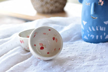 Load image into Gallery viewer, Handmade tea cup- daisy strawberry cup
