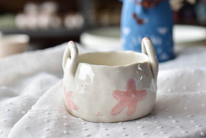 Handmade daisy bowl - Floral pattern bowl - Elegant ceramic bowl