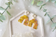 Load image into Gallery viewer, Elegant dangle earrings - polymer clay earrings (yellow 1)
