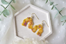 Load image into Gallery viewer, Elegant dangle earrings - polymer clay earrings (yellow 2)
