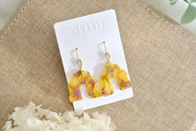 Load image into Gallery viewer, Elegant dangle earrings - polymer clay earrings (yellow 2)
