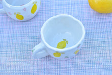 Load image into Gallery viewer, Lemon mug - coffee lover mug (handbuilding)
