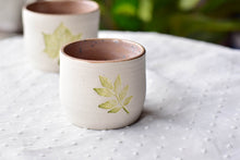 Load image into Gallery viewer, Stoneware leaf mug - cute tableware - tea coffee lover
