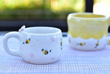 Load image into Gallery viewer, Cute bee mug - coffee lover mug (small)
